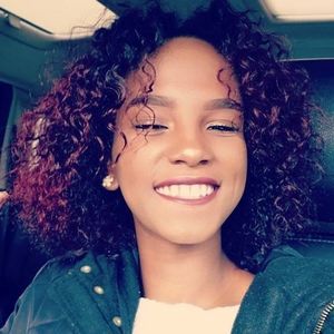 Meet your Posher, Jade